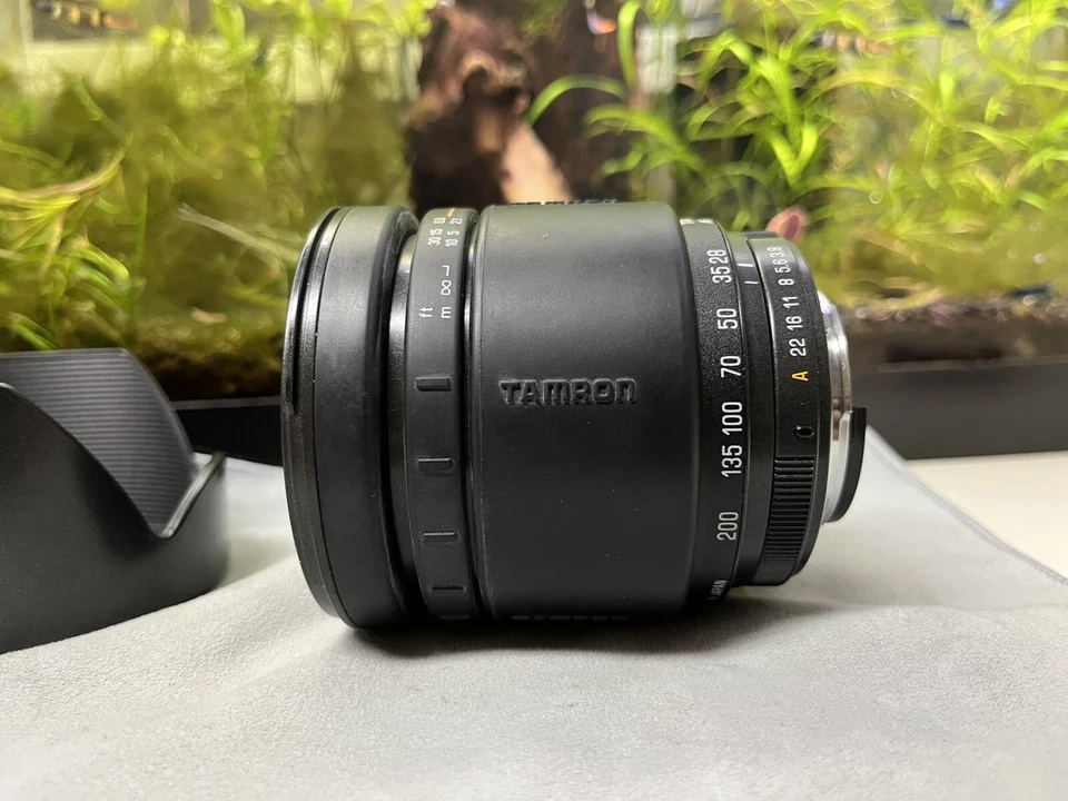 Tamron AF Aspherical LD 28-200mm 1:3.8-5.6 K Mount with lens Hood - Image 2 of 4