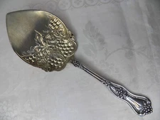 DOMINICK & HAFF GRAPE STERLING SILVER LARGE SERVER 9 3/4" NO MONOGRAM GOLD WASH