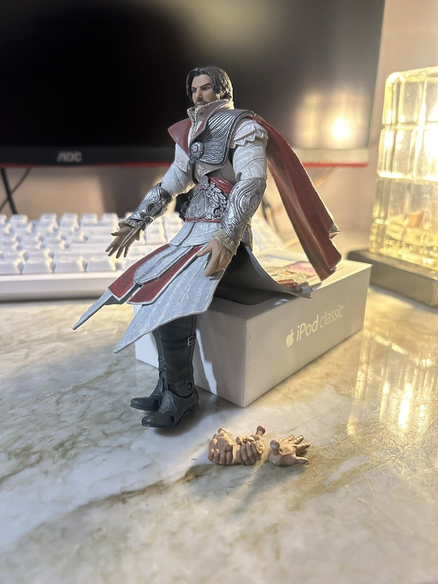 Assassin's Creed Brotherhood Unhooded Ezio Neca Toys R Us Figure
