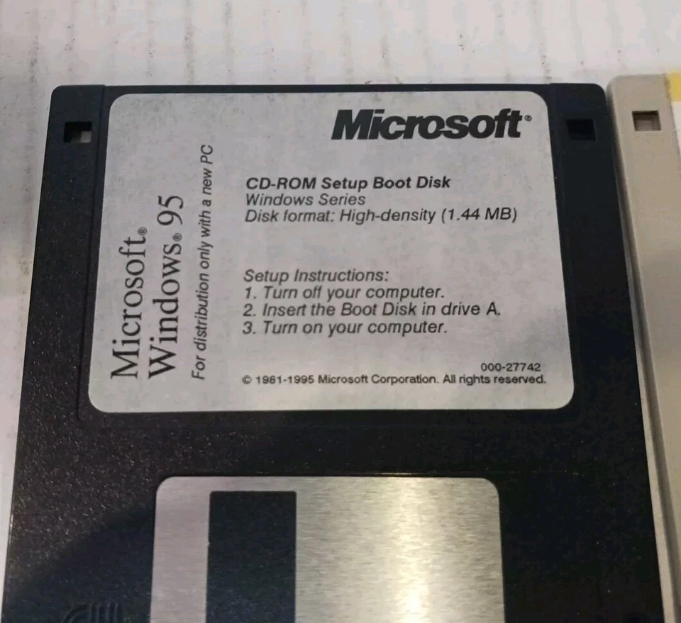MICROSOFT WINDOWS 95 - Upgrade 3.5 Inch Floppy Disk Software 1 to 13 + - Image 4 of 4