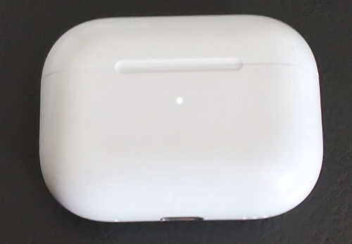 Official Apple AirPods Pro 2nd Generation A2968 USB-C Charging Case Only. -1