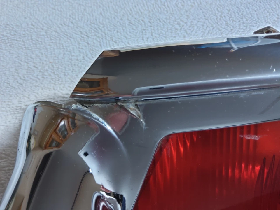 Новый из старых запасов Mopar 1961 Dodge Dart Phoenix левый задний фонарь  - Изображение 2 из 4