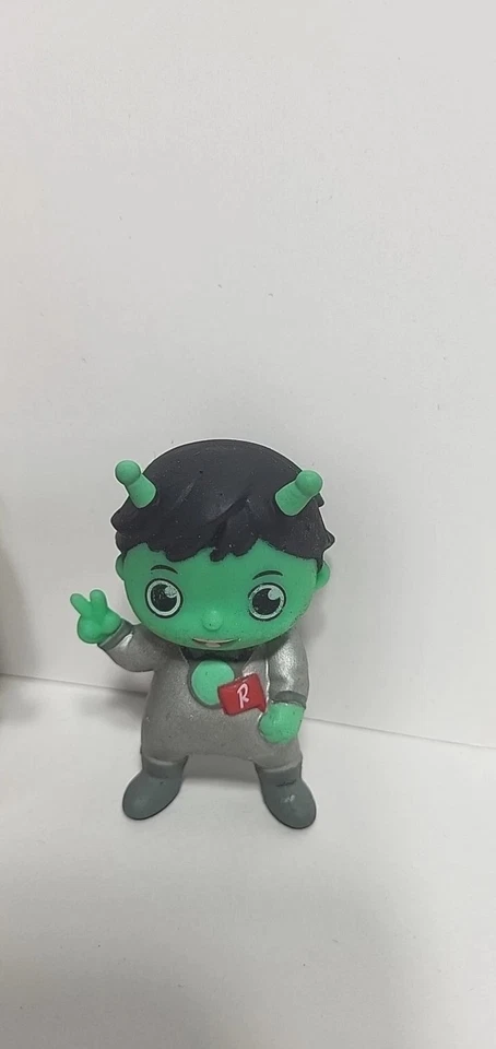 Ryan's World Figuras Juguetes Bonkers Juguetes Lote de 7 con Green Little Squishy Alien Foto 4 de 4