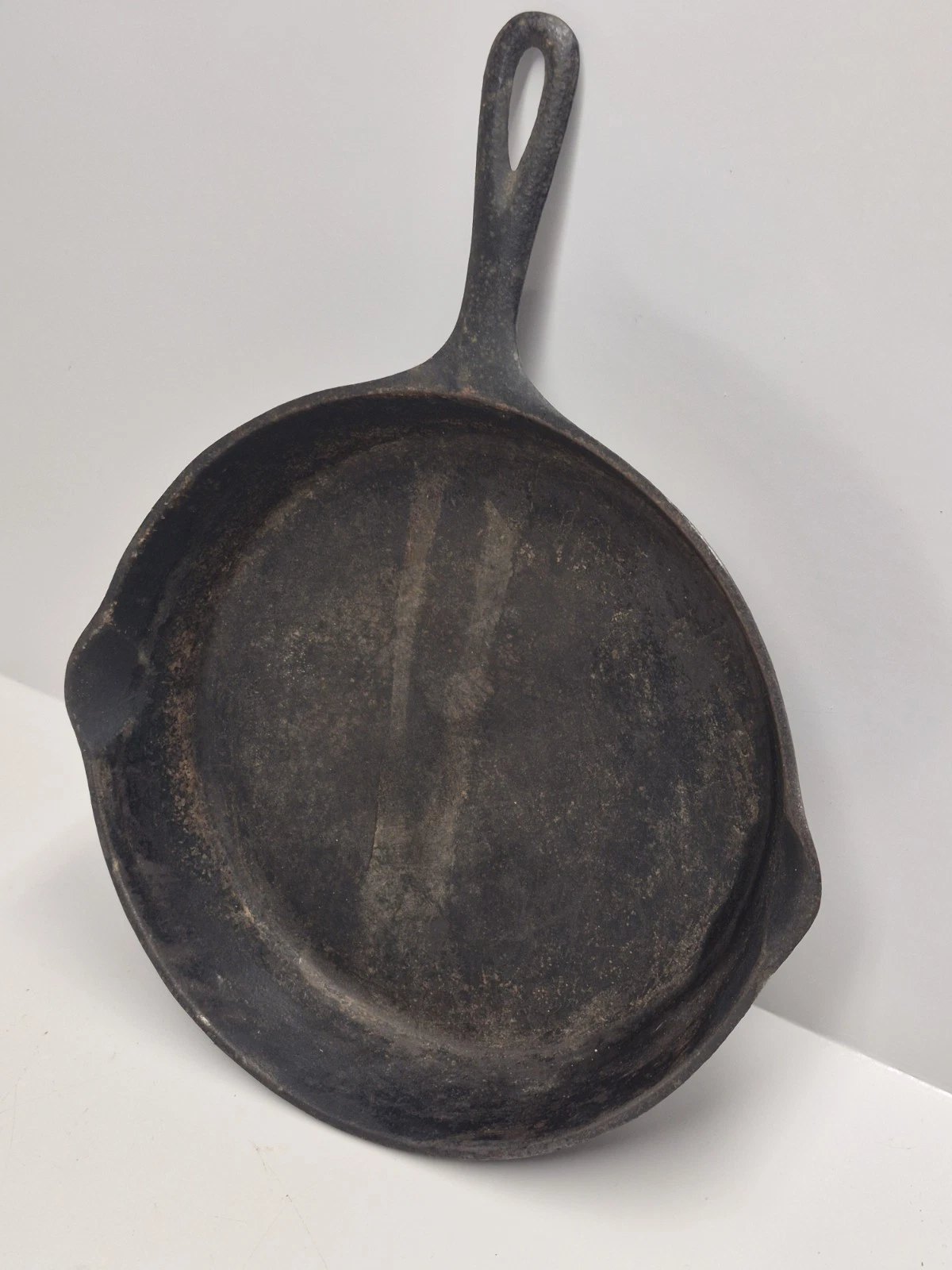 #8 Cast Iron Skillet 11" Unsure Of Maker