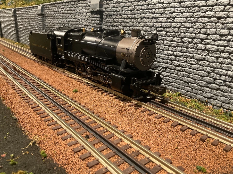 Weaver 1800LP O Scale Pennsylvania Railroad C-1 0-8-0  Steam Loco w/TMCC & Sound - Image 4 of 4