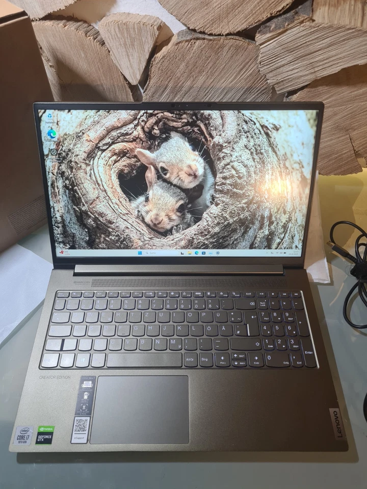 Lenovo Yoga Slim 7 15,6 i7 Prozessor 16GB RAM 1TBSSD NVIDIA GTX 1650 Windows 11 - Bild 2 von 4