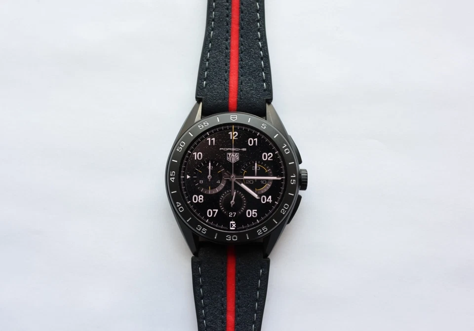 Reloj Tag Heuer SBR8A80.EB0365 calibre conectado Oracle Red Bull Racing Edition Foto 4 de 4
