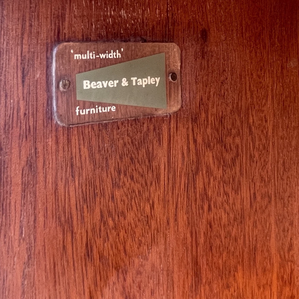 1970s Mid Century Teak Bookcase Cabinet, Beaver & Tapley, Sliding Cupboard Doors - Image 3 of 4