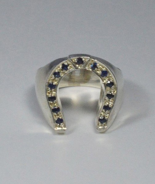 Hufeisenring Mit Saphiren, Handgefertigt In Sterlingsilber Luce-image