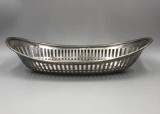 Vintage Hotel Taft New York International Silver Co Silver Soldered Bread Basket