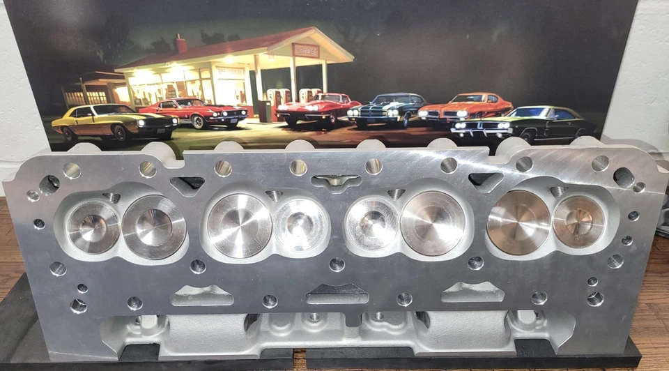 2 Bloque Pequeño Chevy 200cc Corredor de Admisión 68cc Cámara Culata 327 350 400 Foto 3 de 4