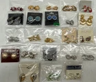 Vtg Clip On Screw Back Earring Lot Costume Jewelry 23 Pc Glass Lucite Rhinestone