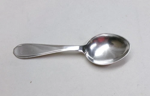 LUNT THREADED BORDER STERLING SILVER CLASSIC BABY SPOON-QUITE NICE AND EARLY