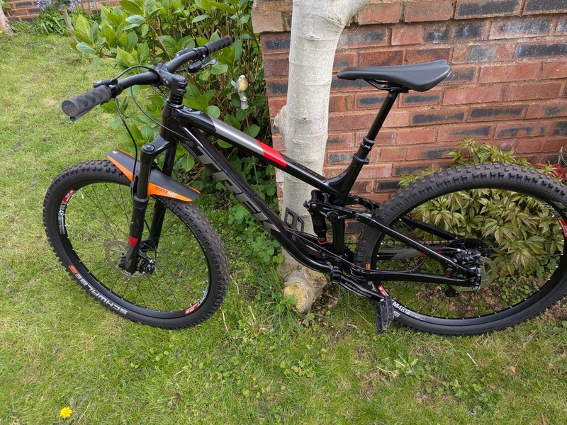 Trek Fuel Ex5 Upgraded Spec Mountain Bike 29" L