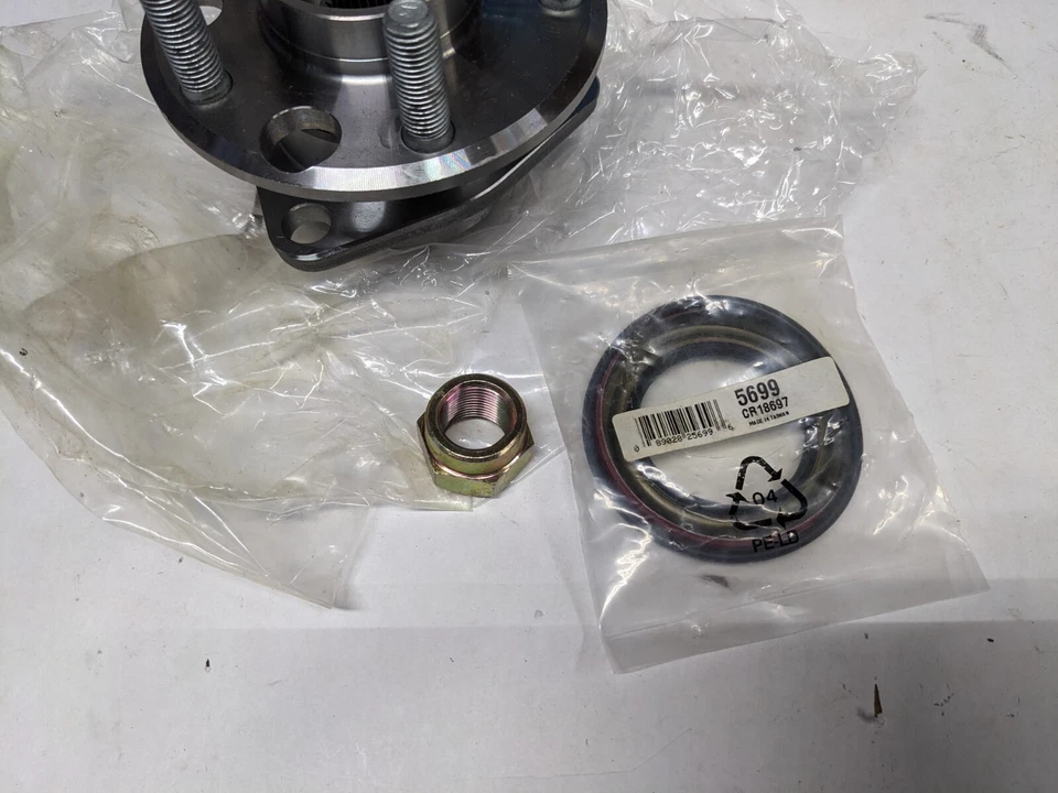 Conjunto de cojinete de eje y buje SKF BR930091K Foto 3 de 4