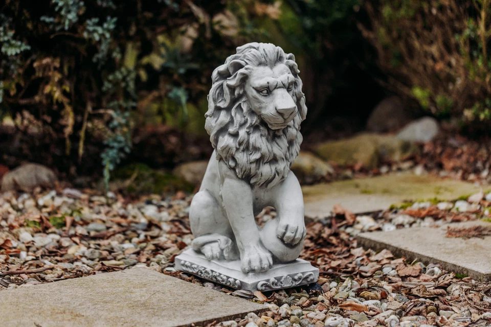 Löwen mit Kugel links Steinfigur H.47 cm Grau 21 kg Weißbeton frostsicher - Bild 4 von 4