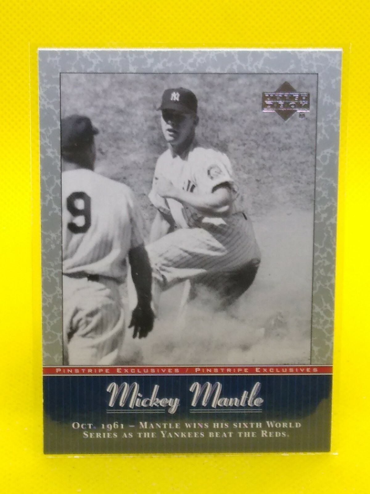 Mickey Mantle 2001 Upper Deck Pinstripe Exclusives #MM35