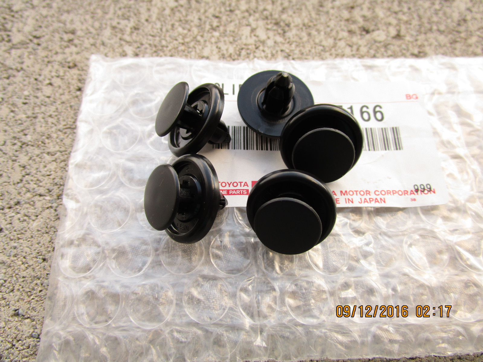 Hoods For Toyota Corolla Front Fender Liner & Under Cover Set With Clips For 2011-2013 Toyota Corolla Amazon Auto Parts Canada - Foto 7