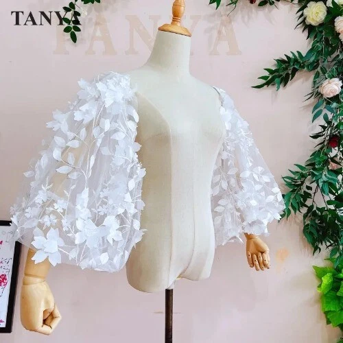 3D Lace Flowers Detachable Puff Sleeves Long Sleeve Bridal Bridal Accessories - Image 2 of 4