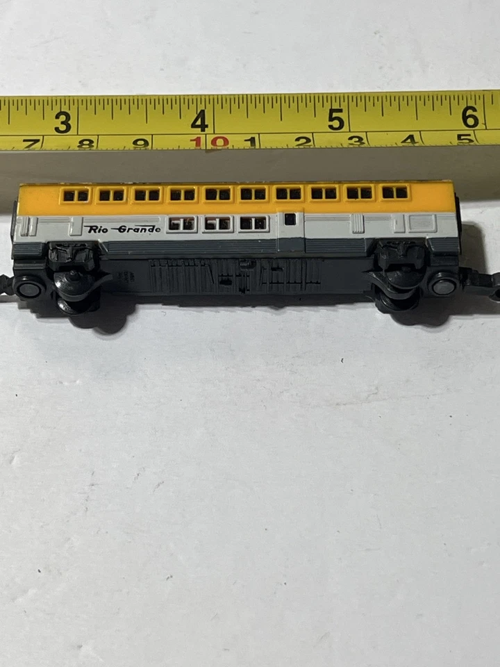Tren de pasajeros Galoob Micro Machines Rio Grande 1989 Foto 2 de 2