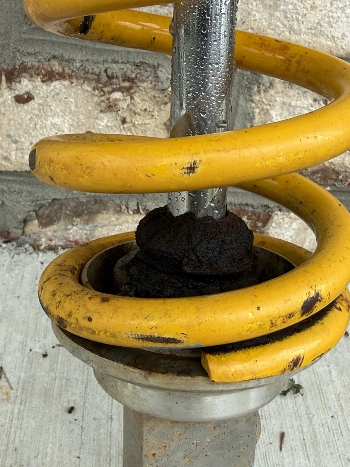 2005 (04-08) HONDA CRF250R CRF 250R OEM SHOWA REAR BACK SHOCK ABSORBER - Image 4 of 4