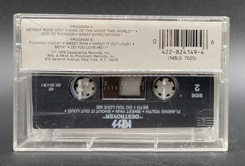 Lot 3 KISS Cassette Tapes Solo Albums gene Simmons, Peter Criss & Kiss Destroyer - Image 3 of 4