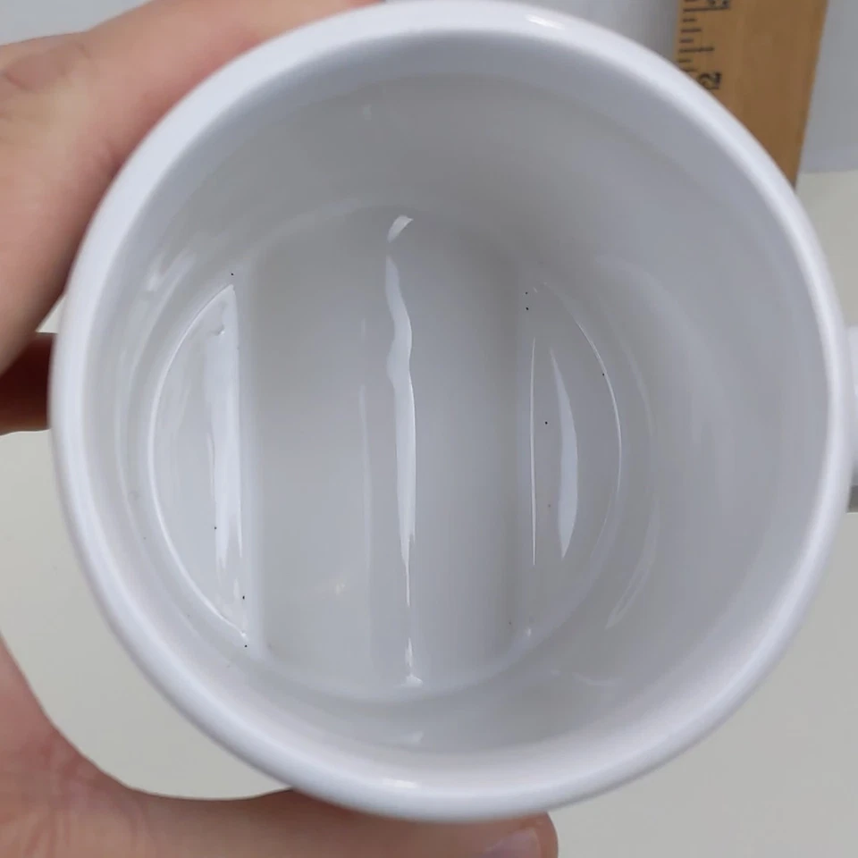 Golf Mug with Putter Pen and Ball Novelty Coffee Cup Putting Green Design Gift - Image 3 of 4