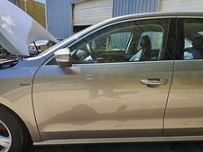 Driver Front Door Electric Without Memory Fits 13-15 PASSAT 2460801