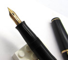 Vintage Eversharp Skyline Fountain Pen Black Gold Trim 14K Nib 4 7/8" VG — photo 6