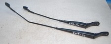 Peugeot 208 I 2x Wischerarm Scheibenwischerarme vorne 9673291980 9673292080
