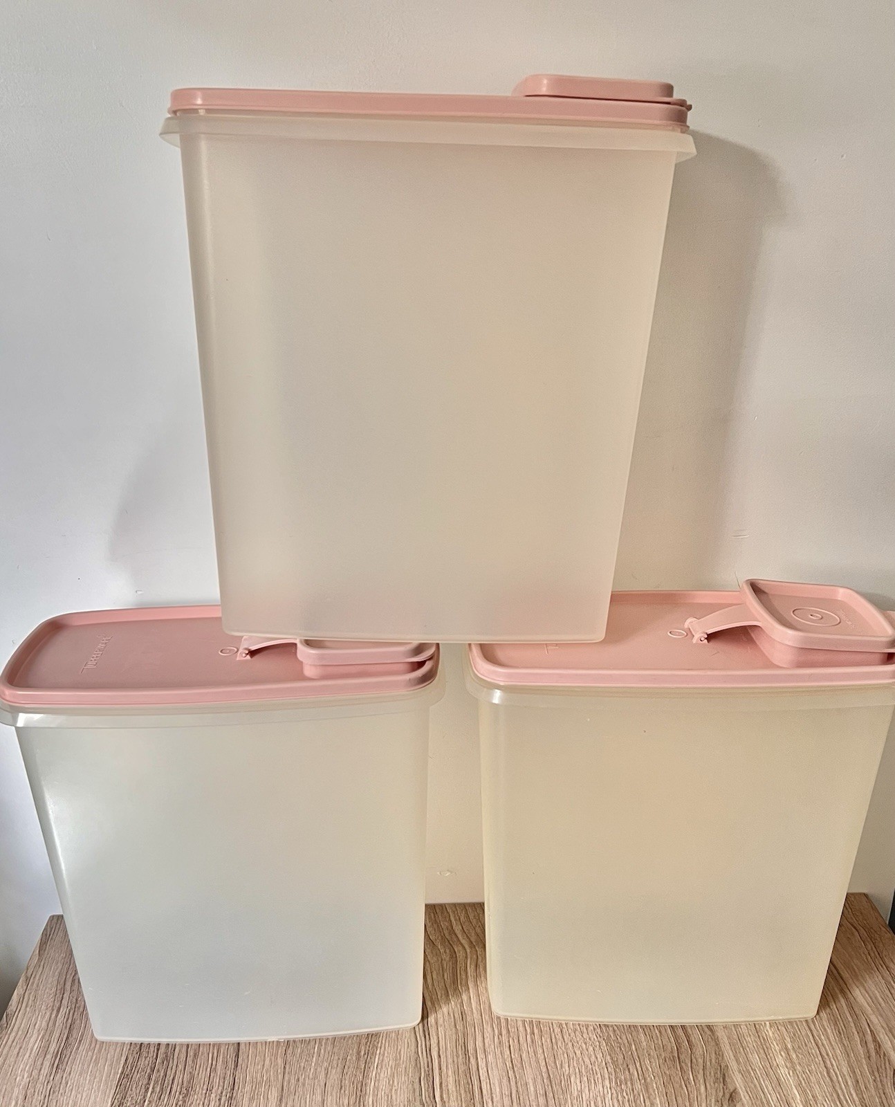 Set 3 Tupperware Cereal Keeper 1588 -3 - 20 Cup Container Pink Flip Lid 1590 -1