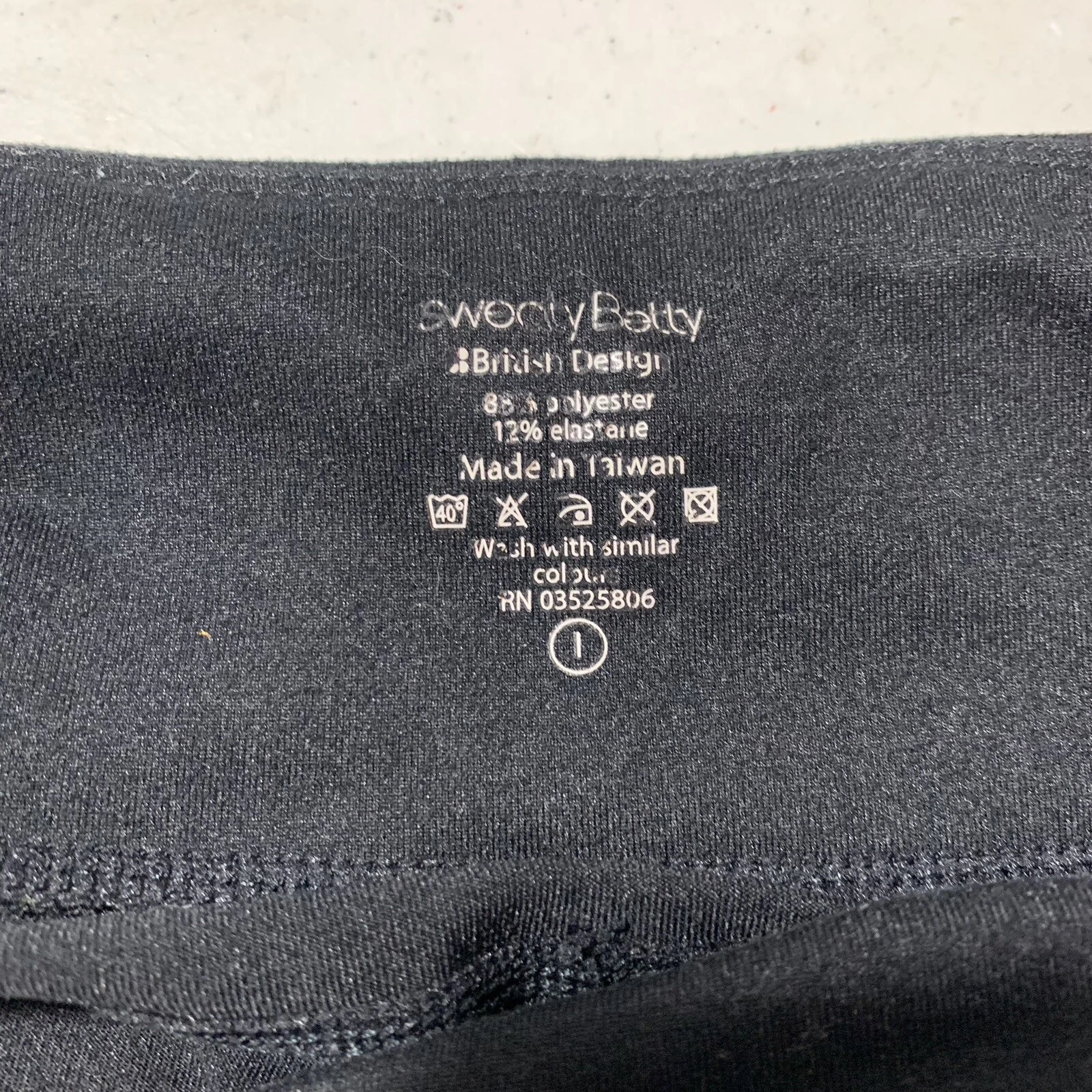 sweaty-betty loose leg fit leggings