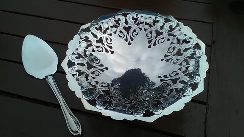 Cake Stand Silver Plate On Copper With Server - Picture 5 of 6