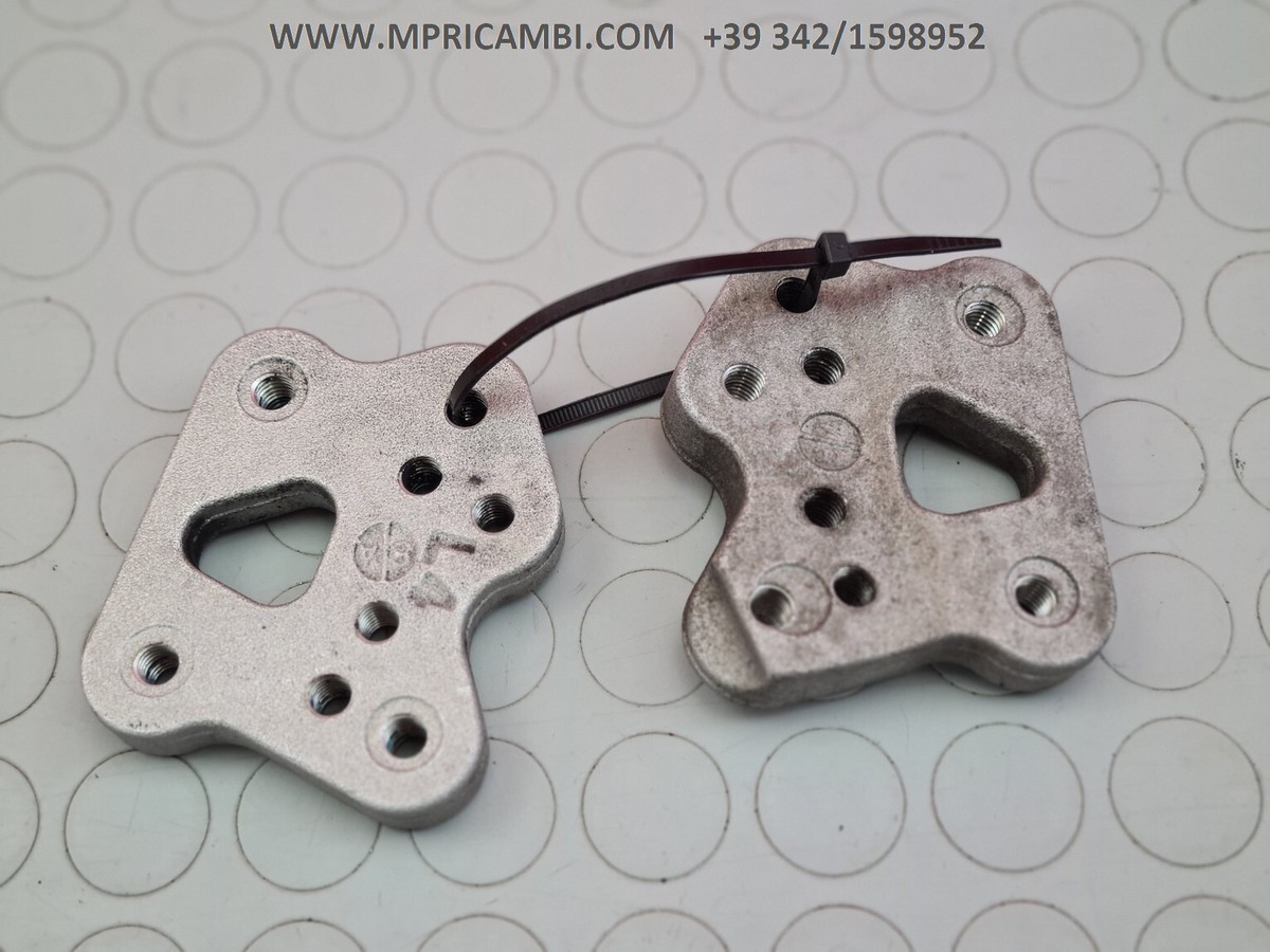 FOOTRESTS 43541-01H00-000 SUZUKI GSXR 750 2008 2010 RIDER DRIVER