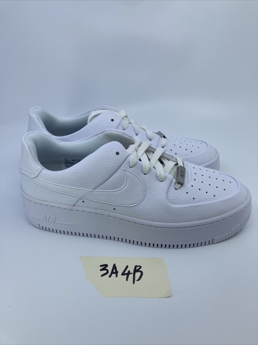 新品箱有 NIKE W AF1 SAGE LOW AR5339-100 NEW Nike Air Force 1 Sage Low Triple White AR5339-100
