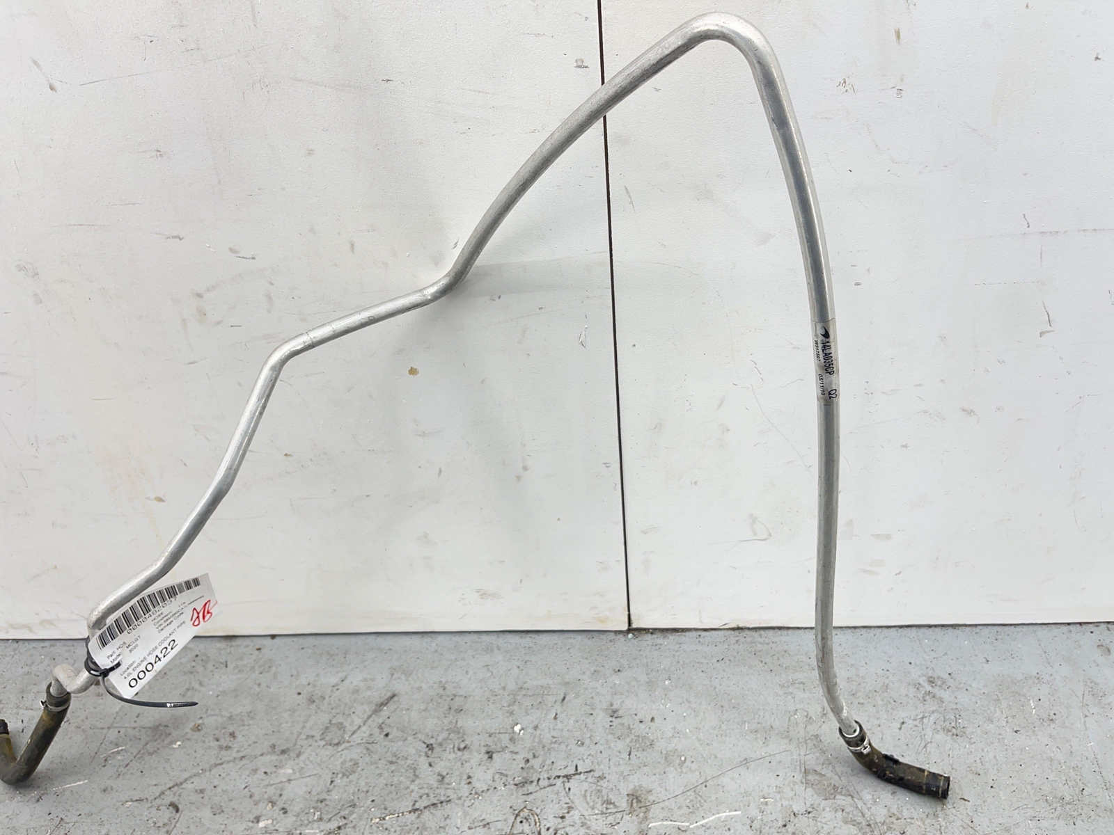2020-2023 MCLAREN GT 4.0L ENGINE HOSE COOLANT PIPE LINE 14LA035CP OEM 2021 2022