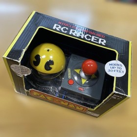 Bandai Famicom Pac-Man Radio Control JPN Limited Edition Rare Anime Model Collec