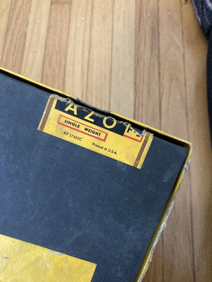 vintage Kodak AZO f5 single Weight 2”x100 ft Darkroom Paper, 1972 EMPTY box ONLY - Image 3 of 4