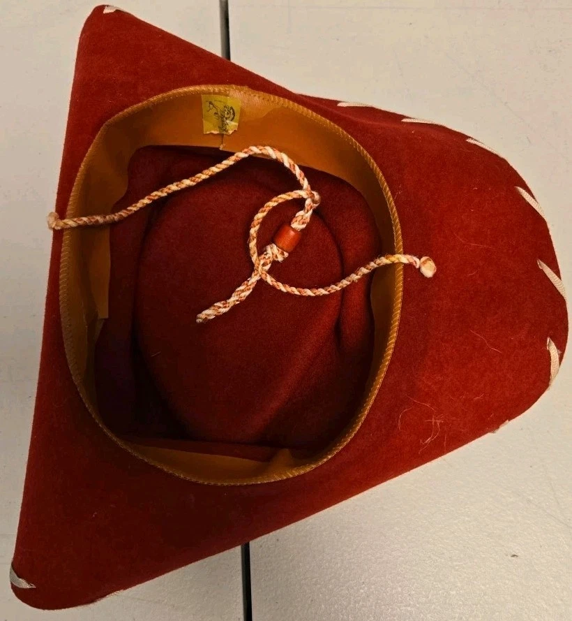 Vintage TOY STORY JESSIE Red Felt Cowboy Hat for Children Costume - Image 2 of 4