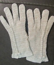 FALBALA Vintage/New Ivory Crocheted Gloves Made In France Size M 32