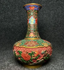 9" Old Chinese Dynasty Wood Lacquerware Painting Gilt Peony Flower Bottle Vase
