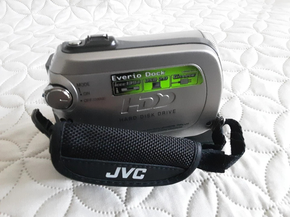 Videocamera JVC Everio GZ-MG275 HDD .CAMESCOPE  - Photo 3/4