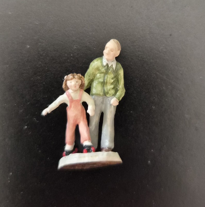  Olszewski Goebel Miniature Children’s Series “GRANDPA” Skating 634-P