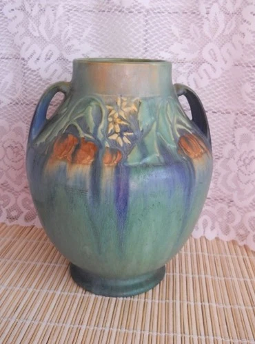 Roseville Baneda Green 1933 Art Pottery Vase 597  10" Tall
