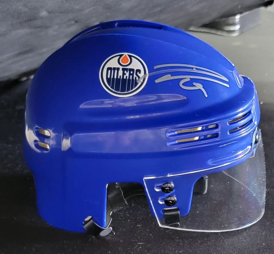 Minicasco autografiado firmado por Leon Draisaitl Edmonton Oilers fanáticos