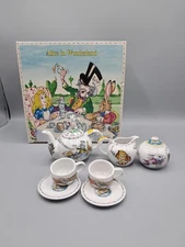 Alice In Wonderland Miniature Tea Set By Paul Cardew NOS 9 Piece Set 2010