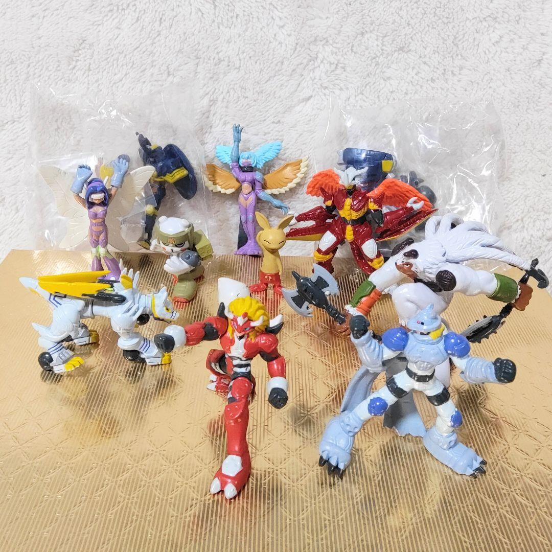 LOT 10 Vintage BANDAI Shokugan Digimon Frontier Mini Figure