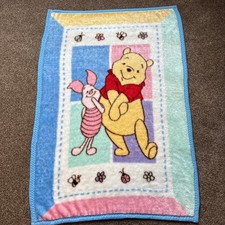 Vtg Winnie the Pooh Piglet Bees Plush Blanket Fleece Pastel Colorblock 30x45