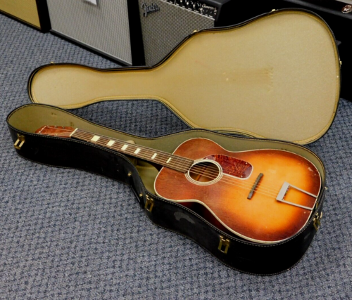 Vintage 1963 Silvertone H615 Flat Top Acoustic Guitar w/ Case! RARE! VERY NICE!