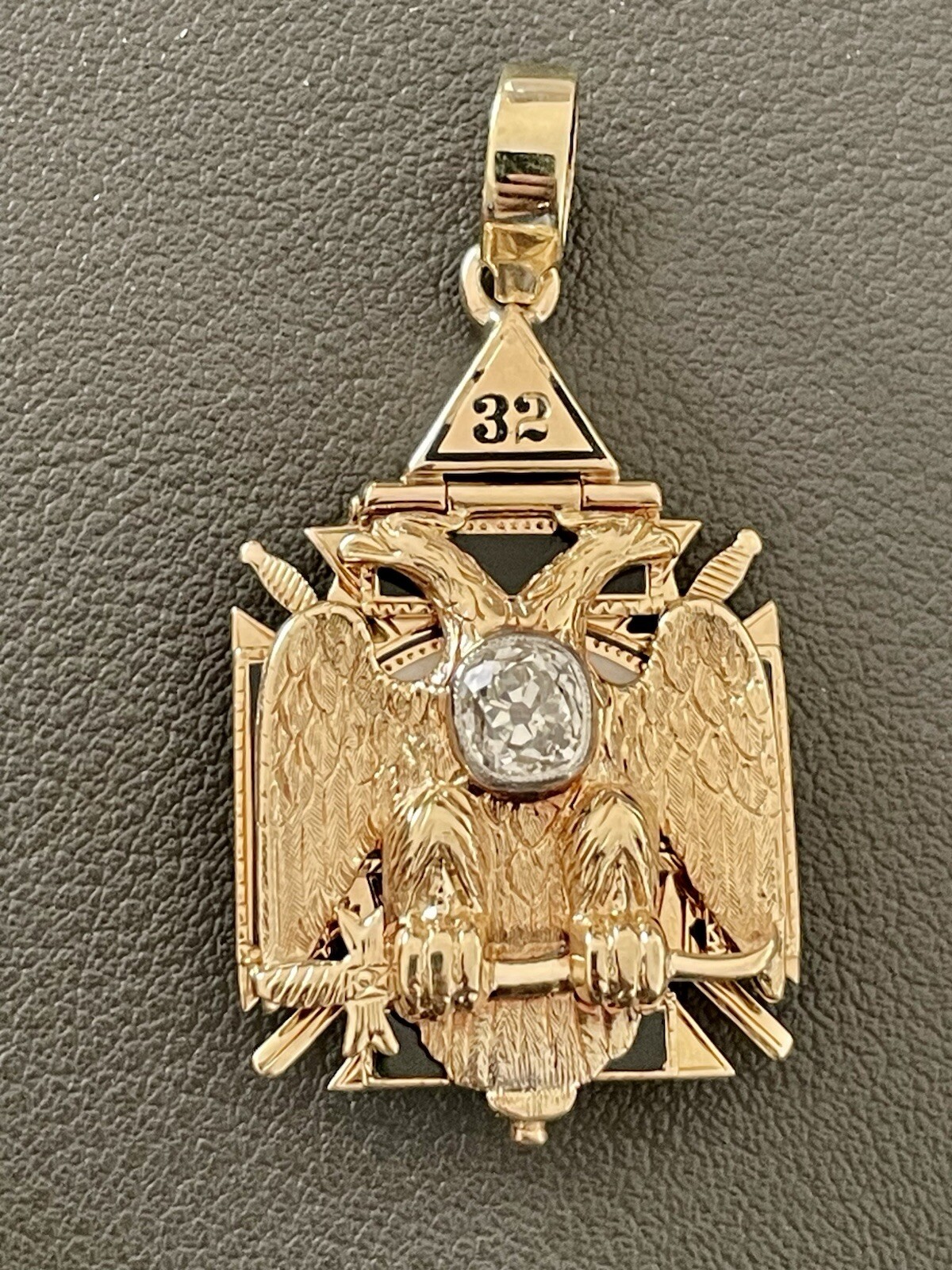 Picture 3 of 13